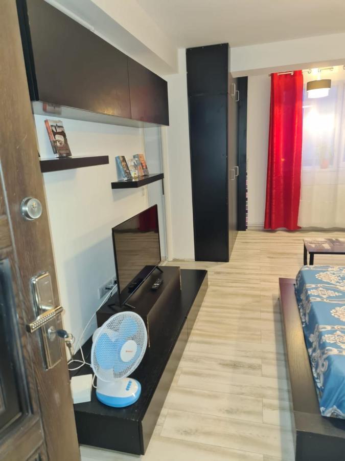Studio 23 Constantin Brancoveanu, Craiovita, Self Check-In Крайова Экстерьер фото